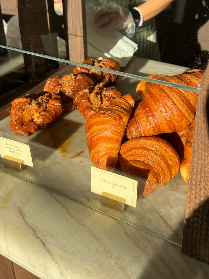 Perenn Bakery — Franklin Perenn Bakery — Franklin