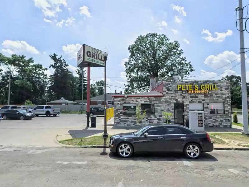 Pete's Grill Coney Island – Detroit Pete's Grill Coney Island – Detroit
