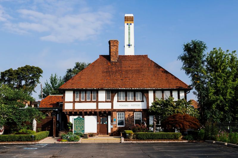 Pewabic Pottery Tour — Detroit Pewabic Pottery Tour — Detroit