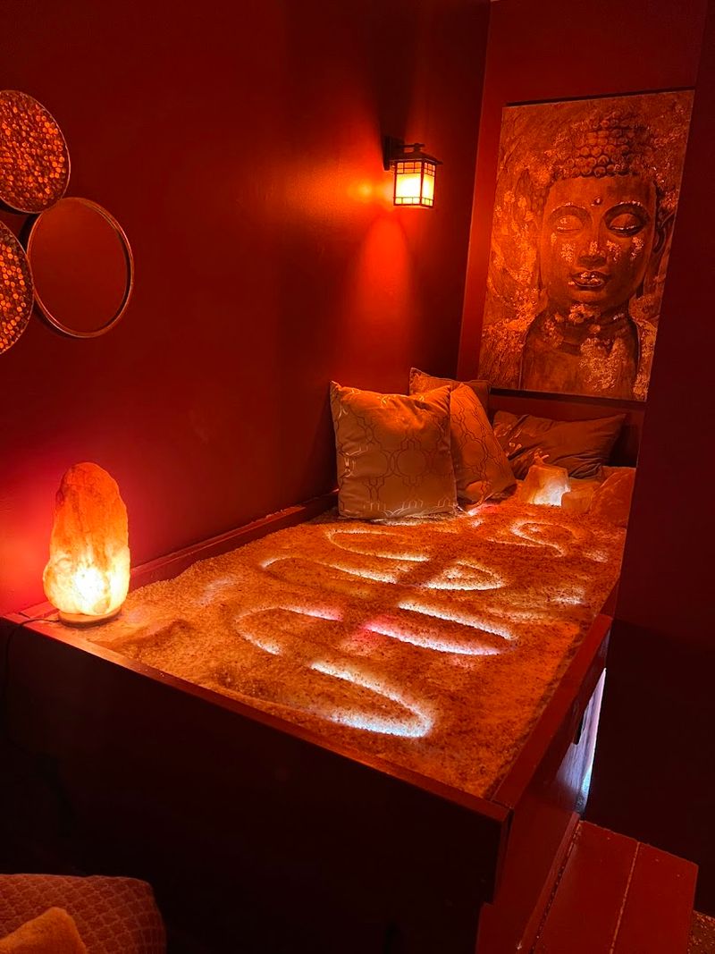 Pink Lounge: Dry Salt Therapy — Kentwood