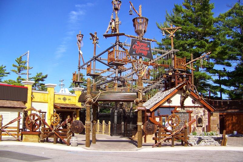 Pirate's Cove Adventure Park (Traverse City) Pirate's Cove Adventure Park (Traverse City)