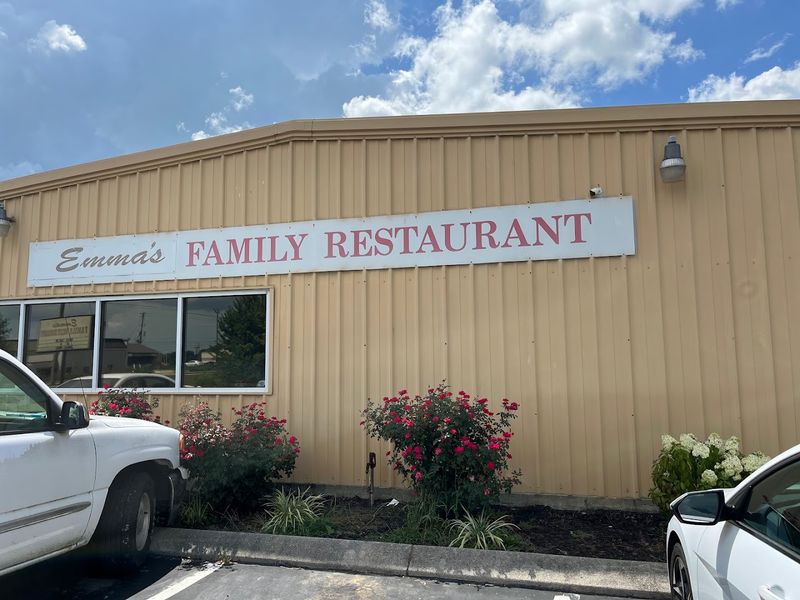 Plan Your Visit to Emma's Family Restaurant in Manchester Plan Your Visit to Emma's Family Restaurant in Manchester