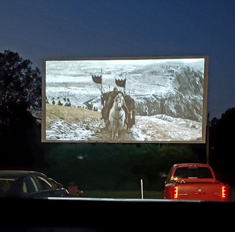 Plan Your Visit to This Tennessee Drive-In Theater