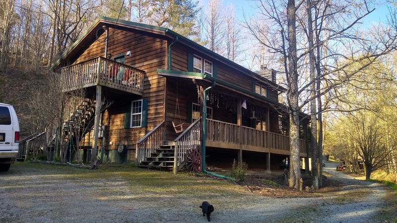 13 Tennessee Ranches That Are Perfect for a Slow, Scenic Escape