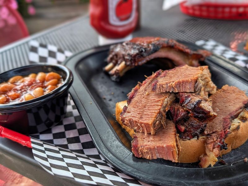 Pulled Pork, Brisket, and Ribs Take Center Stage