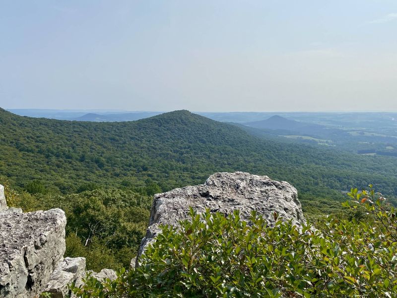 Pulpit Rock via Appalachian Trail Pulpit Rock via Appalachian Trail