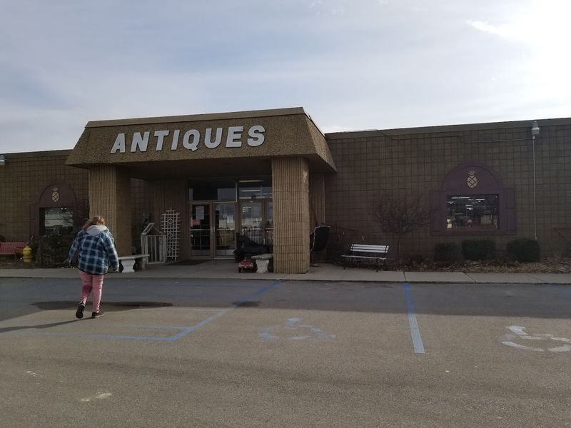 Markle Exit 286 Antique Mall (Markle)