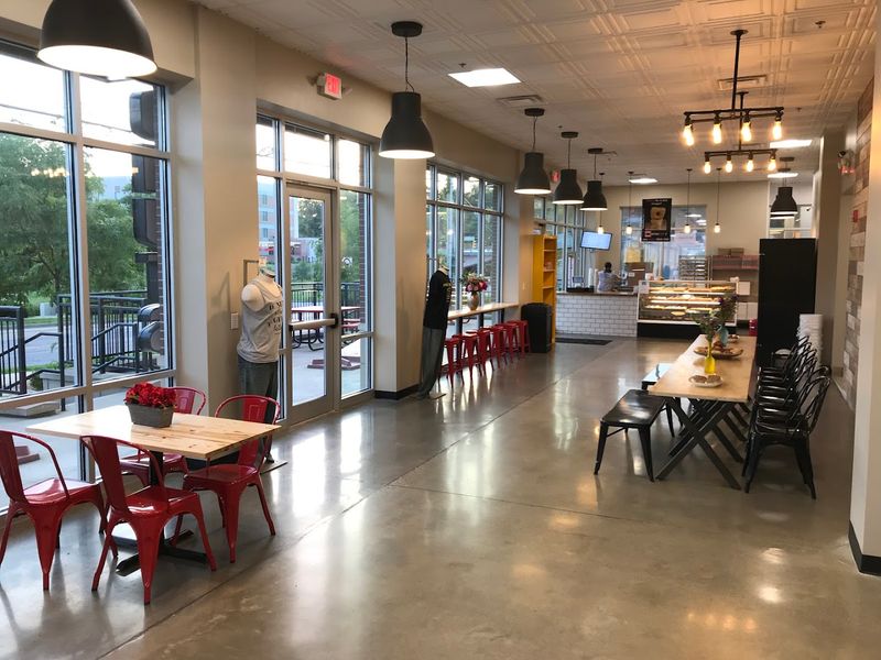 Square Donuts (Bloomington)