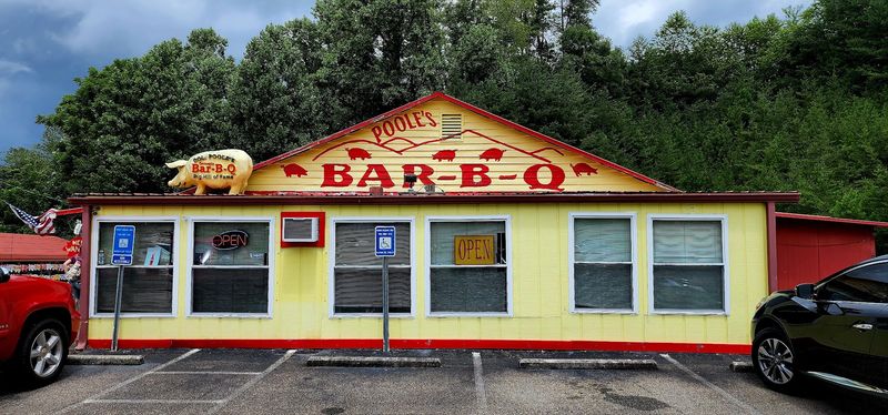 Poole’s Bar-B-Q (East Ellijay) Poole’s Bar-B-Q (East Ellijay)