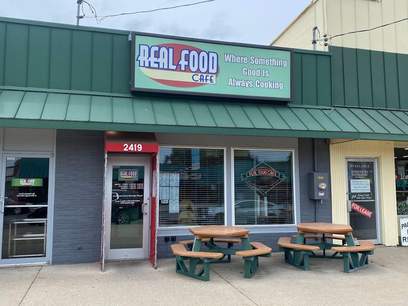Real Food Cafe (Grand Rapids)
