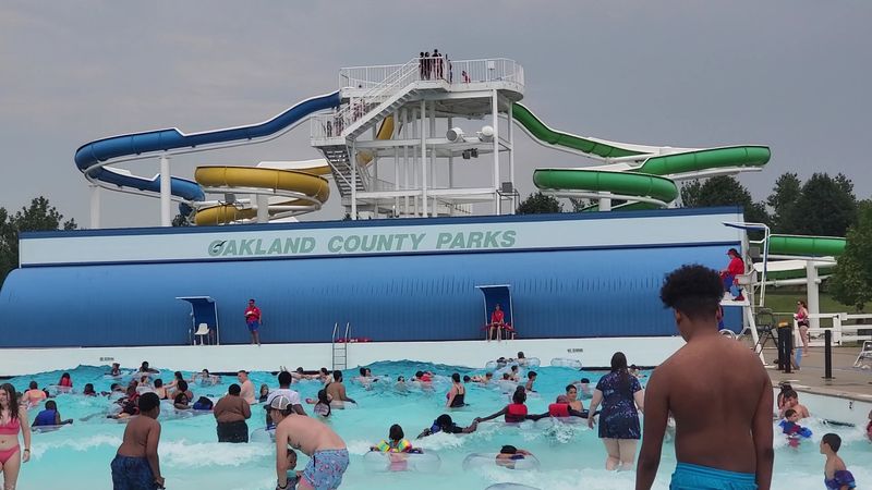 Red Oaks Waterpark – Madison Heights Red Oaks Waterpark – Madison Heights
