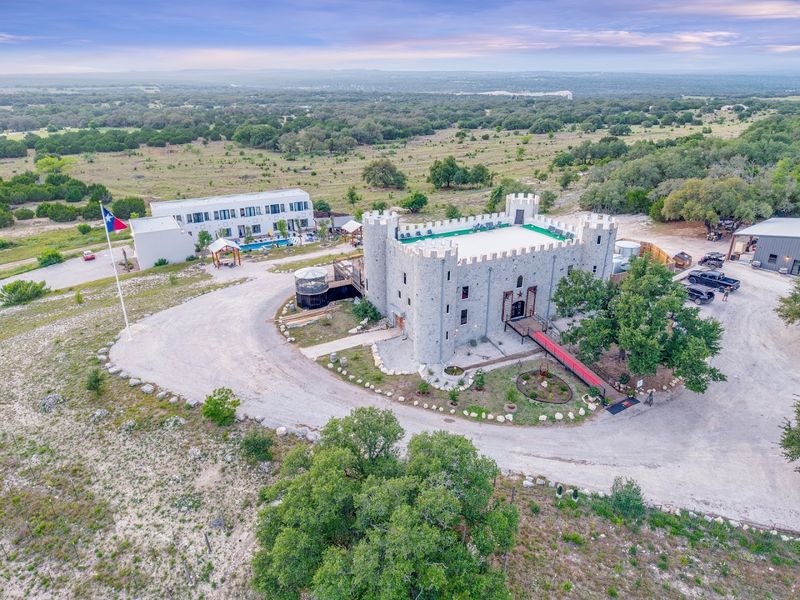 Republic Wine Castle (Johnson City) Republic Wine Castle (Johnson City)