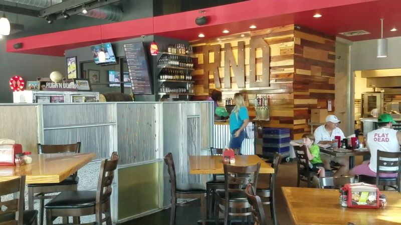 Rock'n Dough Pizza & Brewery