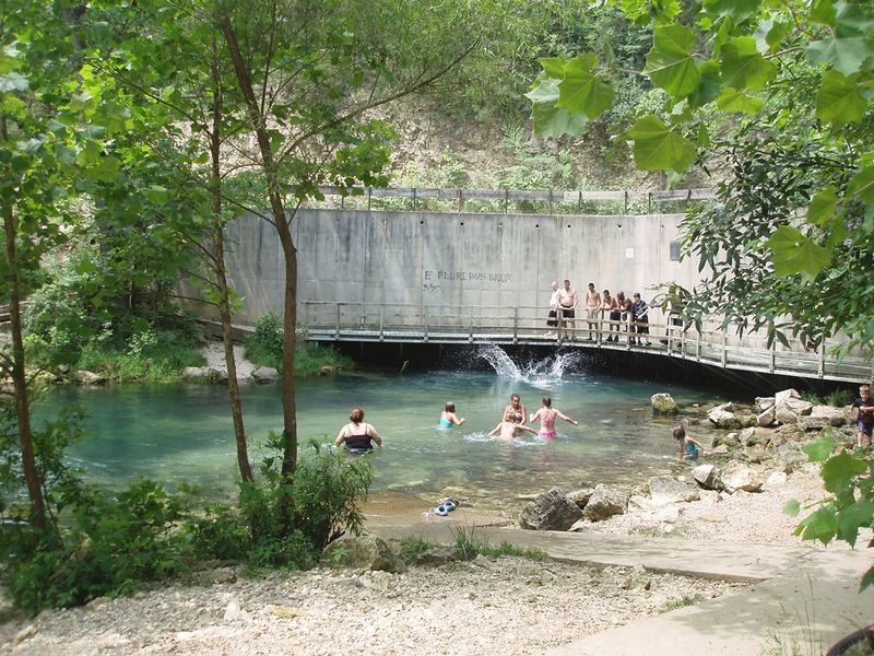 Roubidoux Spring Pool, Laughlin Park, Waynesville, Missouri Roubidoux Spring Pool, Laughlin Park, Waynesville, Missouri