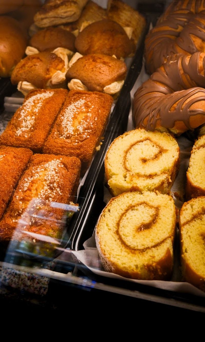 Beyond Sweet Bread, the Case Keeps Expanding Beyond Sweet Bread, the Case Keeps Expanding