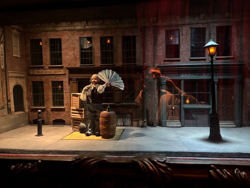 The Main Theater Show Delivers a Knockout Finale