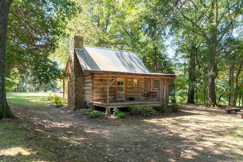 Settle Into A Quiet Rural Escape Far From The Usual Tourist Crowds Settle Into A Quiet Rural Escape Far From The Usual Tourist Crowds