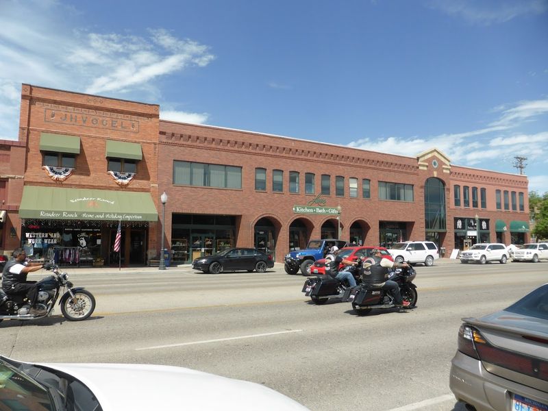 Sheridan Avenue Downtown