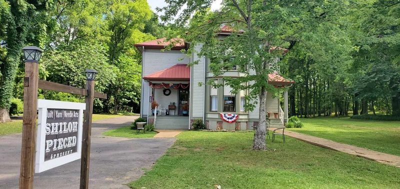 Shiloh Pieced & Present — Savannah