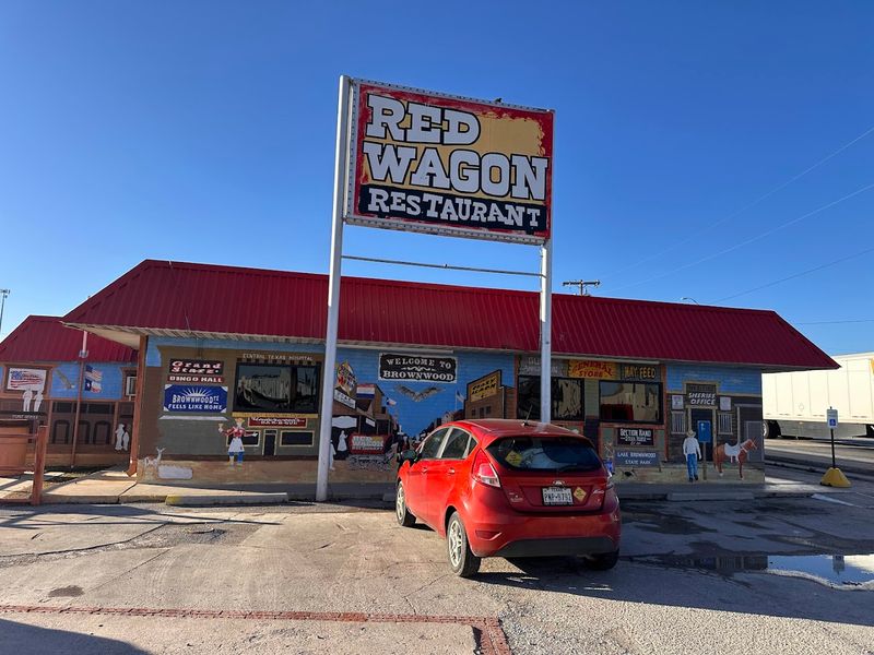 Sissy's Red Wagon (Brownwood)