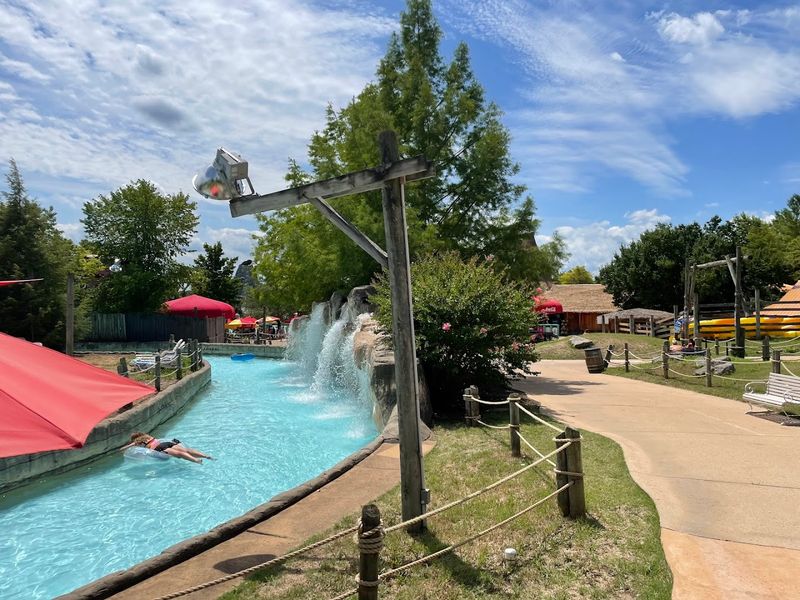 Six Flags Hurricane Harbor St Louis (Eureka) Six Flags Hurricane Harbor St Louis (Eureka)