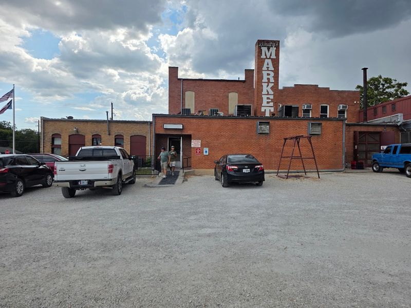 Smitty's Market and the Original Location Smitty's Market and the Original Location