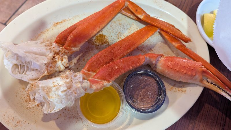 Snow Crab Legs That Command Market Price For Good Reason Snow Crab Legs That Command Market Price For Good Reason