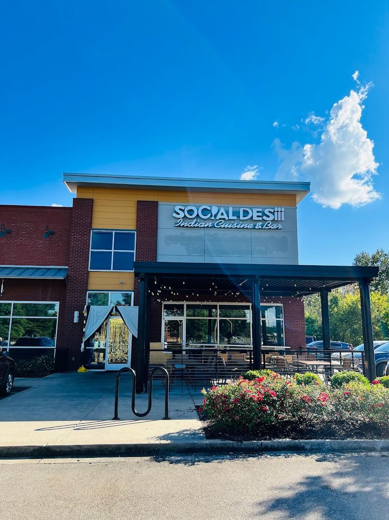 Social Desiii Indian Cuisine & Bar