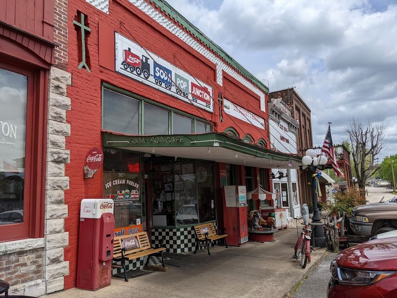 Soda Pop Junction — Lynnville Soda Pop Junction — Lynnville