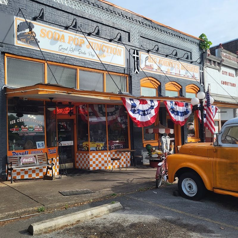 Soda Pop Junction — Lynnville
