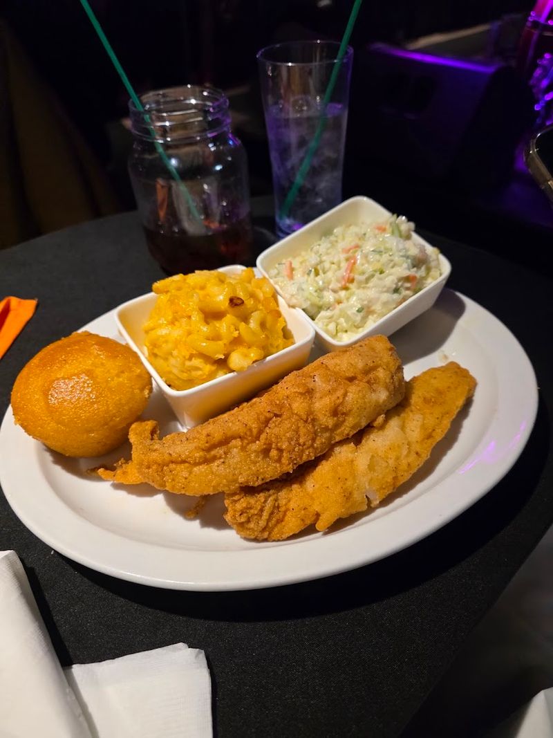 Soul Food on the Menu — What to Order and What to Skip Soul Food on the Menu — What to Order and What to Skip
