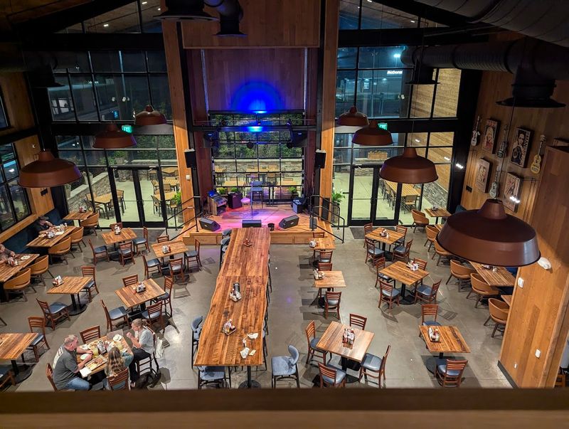 Southern Dining That Makes This Stop Worth The Detour