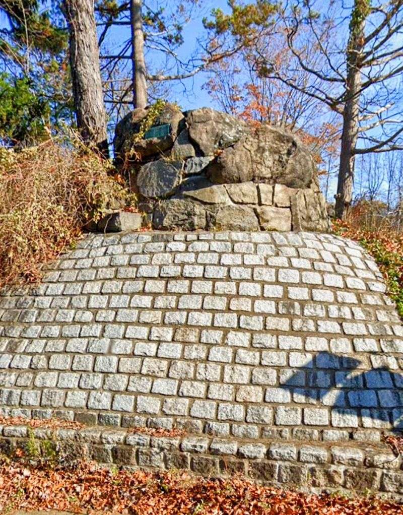 Spook Rock Road - Suffern, Rockland County Spook Rock Road - Suffern, Rockland County