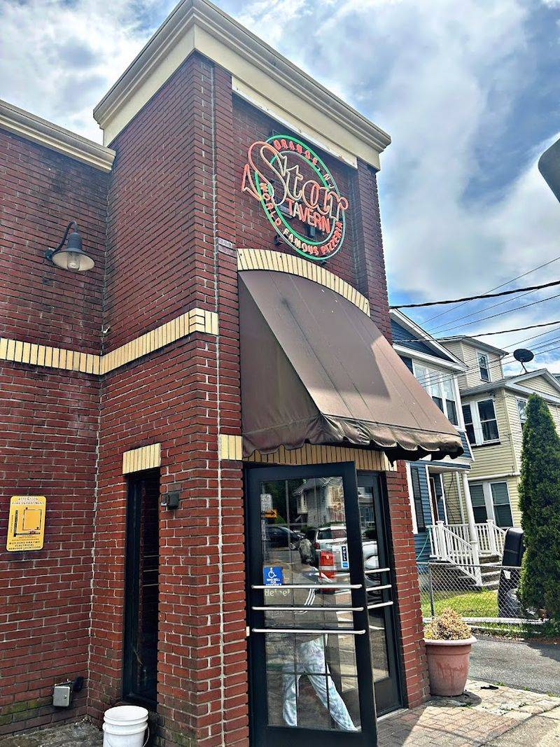 Star Tavern — Orange Star Tavern — Orange
