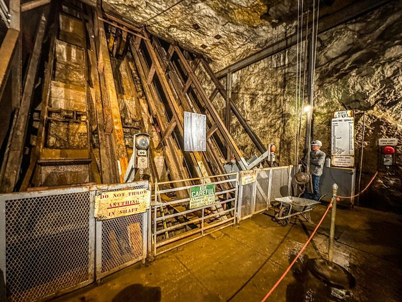 Sterling Hill Mining Museum Underground Mine Tour - Ogdensburg Sterling Hill Mining Museum Underground Mine Tour - Ogdensburg