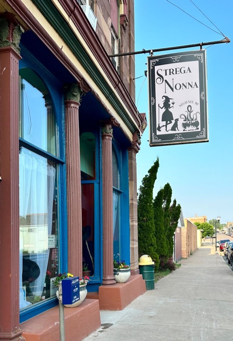 Strega Nonna — Negaunee