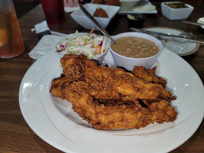 Sweet Tea, Comfort Sides, And The Kind Of Meal You Slow Down For Sweet Tea, Comfort Sides, And The Kind Of Meal You Slow Down For