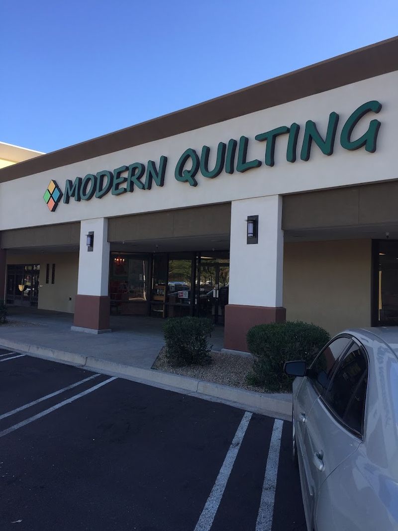 Modern Quilting (Phoenix) Modern Quilting (Phoenix)