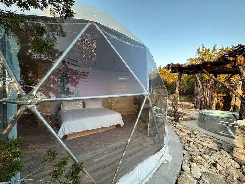 THE NEST by Skybox Cabins (Glen Rose) THE NEST by Skybox Cabins (Glen Rose)