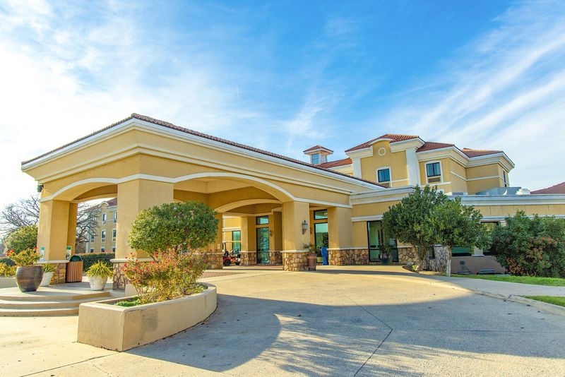 Tanglewood Resort (Lake Texoma)