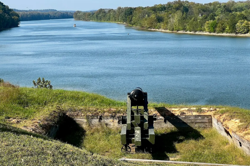 Tennessee's Forgotten Military Fort Is Now a Scenic Riverfront Escape With Wildlife and Trails