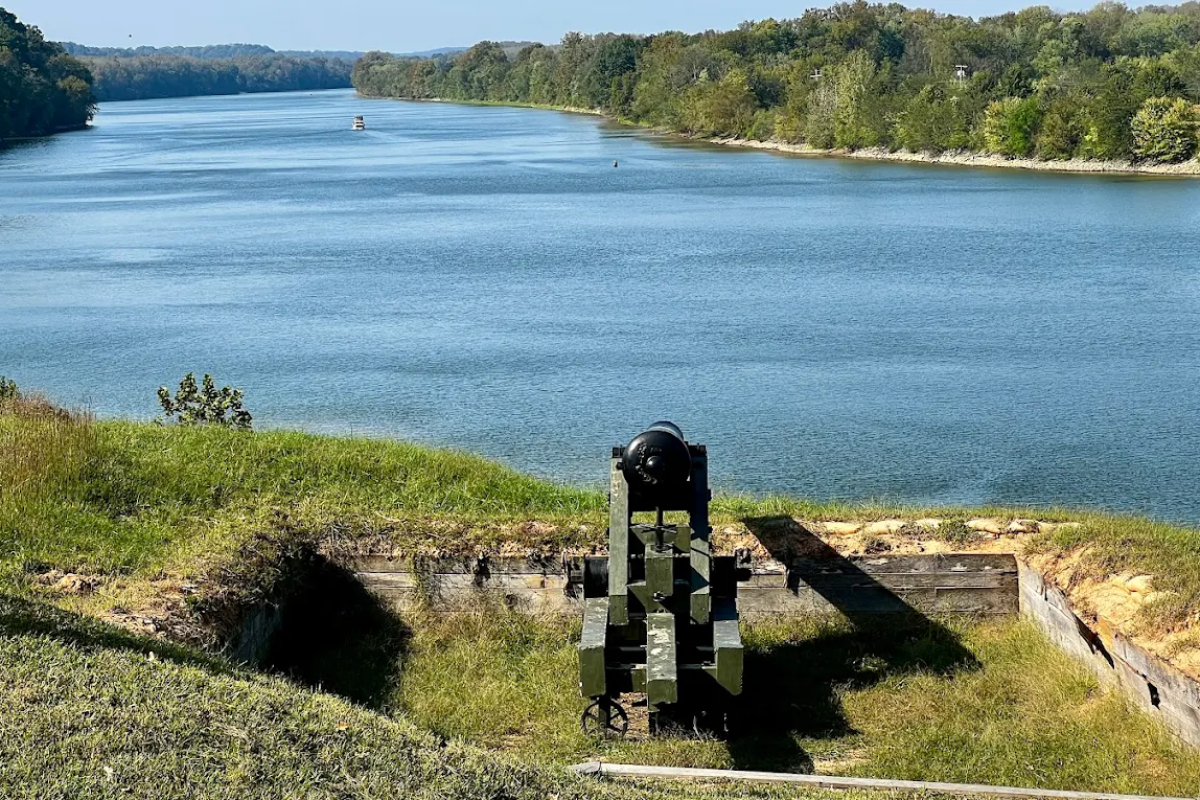 Tennessee's Forgotten Military Fort Is Now a Scenic Riverfront Escape With Wildlife and Trails
