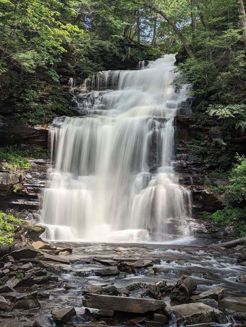 The 3.6-Mile Falls Trail Experience The 3.6-Mile Falls Trail Experience