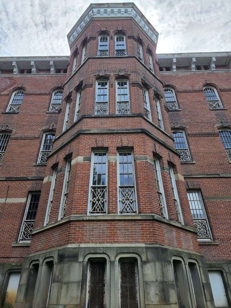 The Architecture Tells Its Own Story The Architecture Tells Its Own Story