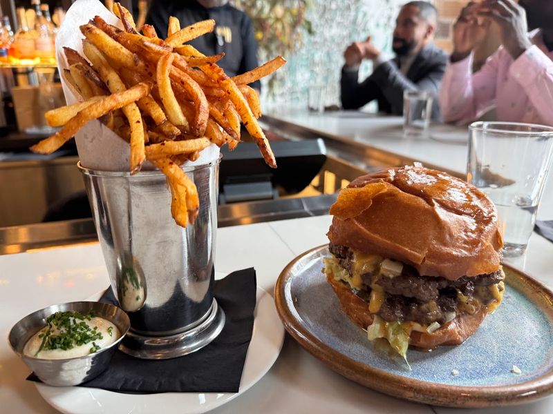 The Bar-Only Burger That Has Become a Cult Favorite The Bar-Only Burger That Has Become a Cult Favorite