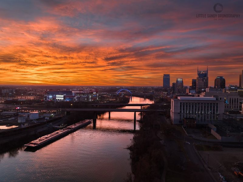 The Best Views Are Right Along the Cumberland River The Best Views Are Right Along the Cumberland River
