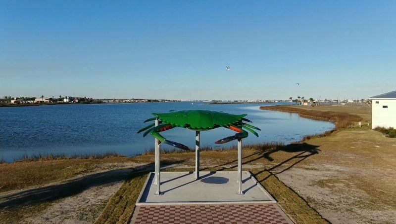 The Big Blue Crab (Rockport)