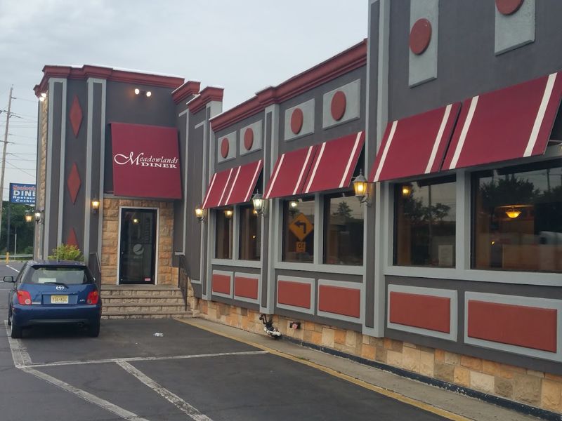 The Carlstadt diner that turned fries into a statewide craving The Carlstadt diner that turned fries into a statewide craving