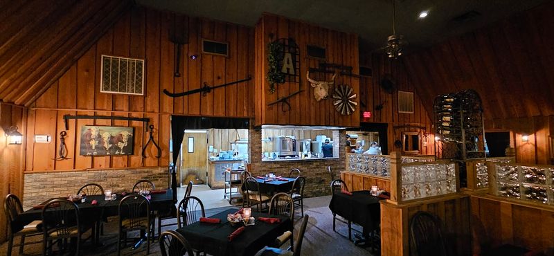 The Cozy Barn Atmosphere Makes Dinner Feel Like An Occasion The Cozy Barn Atmosphere Makes Dinner Feel Like An Occasion