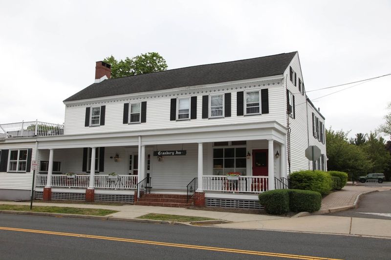 The Cranbury Inn - Cranbury The Cranbury Inn - Cranbury